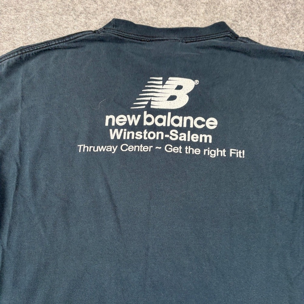 New‎ Balance Graphic T-Shirt Mens XL Black Wake Forest Basketball 2006 Y2K Tee - Picture 10 of 10